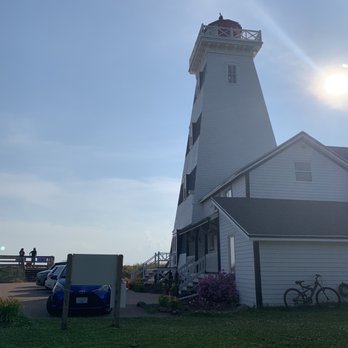 West Point Lighthouse Inn & Museum - West Point Lighthouse Inn - Restaurants Near Me - O'Leary, Prince Edward Island