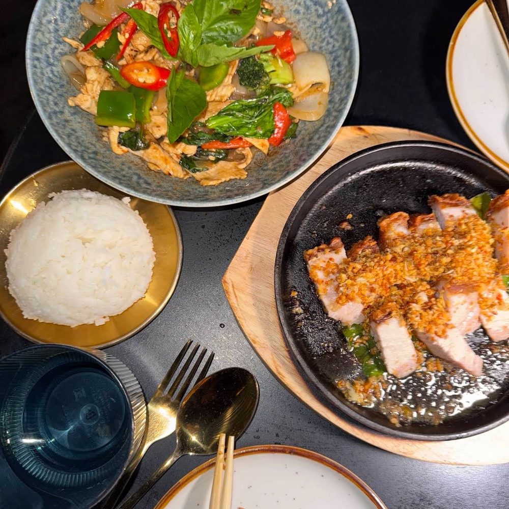 Valla Table - Thai Near Me - New York, New York Valla Table - Thai Near Me - New York, New York