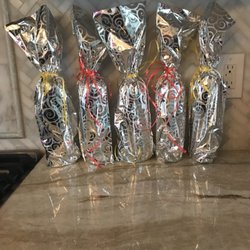 Quick Stop Wine & Liquor - 5 bottles of wine, gift wrapped for free