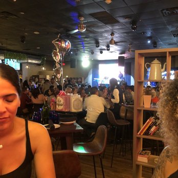 La Mesa Miami - Cojelo Sauve Area - Cocktail Bars Near Me - Miami, Florida