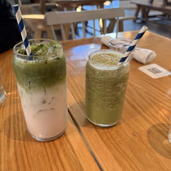 Bluestone Lane - Old Towne Orange - Iced Strawberry Matcha, Keen Greens Smoothie - Coffee & Tea Near Me - Orange, California