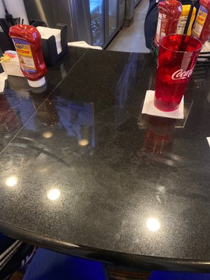 Pluckers Wing Bar by null