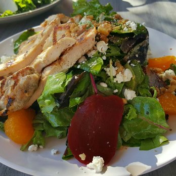 Mour Cocina | Bodega - Yum yum beet salad w/ chicken - Wine Bars Near Me - Austin, Texas