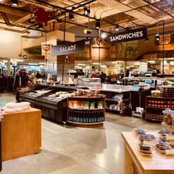 Wegmans - Interior