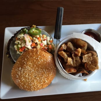 Harvest Bar + Kitchen - Veggie burger was so delicious! - Pizza Near Me - Columbus, Ohio
