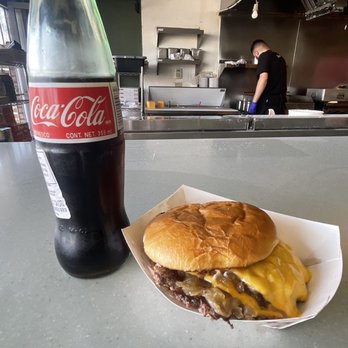The Friendly - Cheese burger - Pizza Near Me - San Diego, California