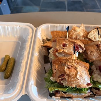 Krust Cafe - Breakfast & Brunch Near Me - Freehold, New Jersey