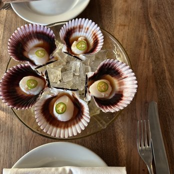 Dudley Market - Peruvian Scallops - Wine Bars Near Me - Venice, California