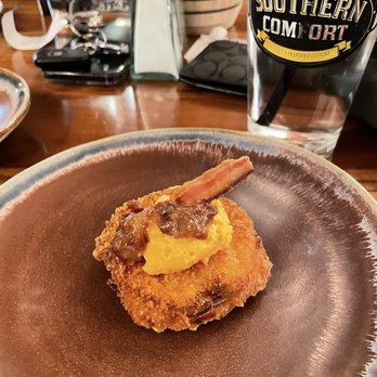 Southern Comfort - Fried green tomatoes - Comfort Food Near Me - Gatlinburg, Tennessee