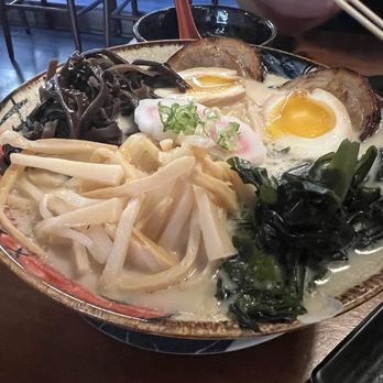 Kakushi Izakaya - Tonkotsu Ramen - Sushi Bars Near Me - Newark, California Kakushi Izakaya - Tonkotsu Ramen - Sushi Bars Near Me - Newark, California