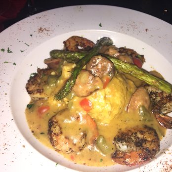 Forgotten Tonic - Shrimp and Grits delicious I also got the Soup de Jour which was also really good! - Wine Bars Near Me - Saint Augustine, Florida