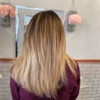 str8 glam by Val - Hair Stylists Near Me - Brooklyn, New York str8 glam by Val - Hair Stylists Near Me - Brooklyn, New York