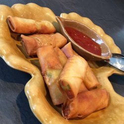Sarker's Wok - Das sind die vegetarischen Frühlingsrollen für nur €2,50!