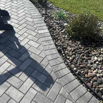 Citrus pavers - The patio after - Landscaping Near Me - Homosassa, Florida Citrus pavers - The patio after - Landscaping Near Me - Homosassa, Florida
