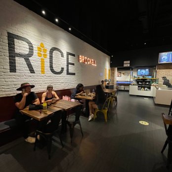 Rice Mediterranean Kitchen - Inside - Mediterranean Near Me - Miami, Florida Rice Mediterranean Kitchen - Inside - Mediterranean Near Me - Miami, Florida