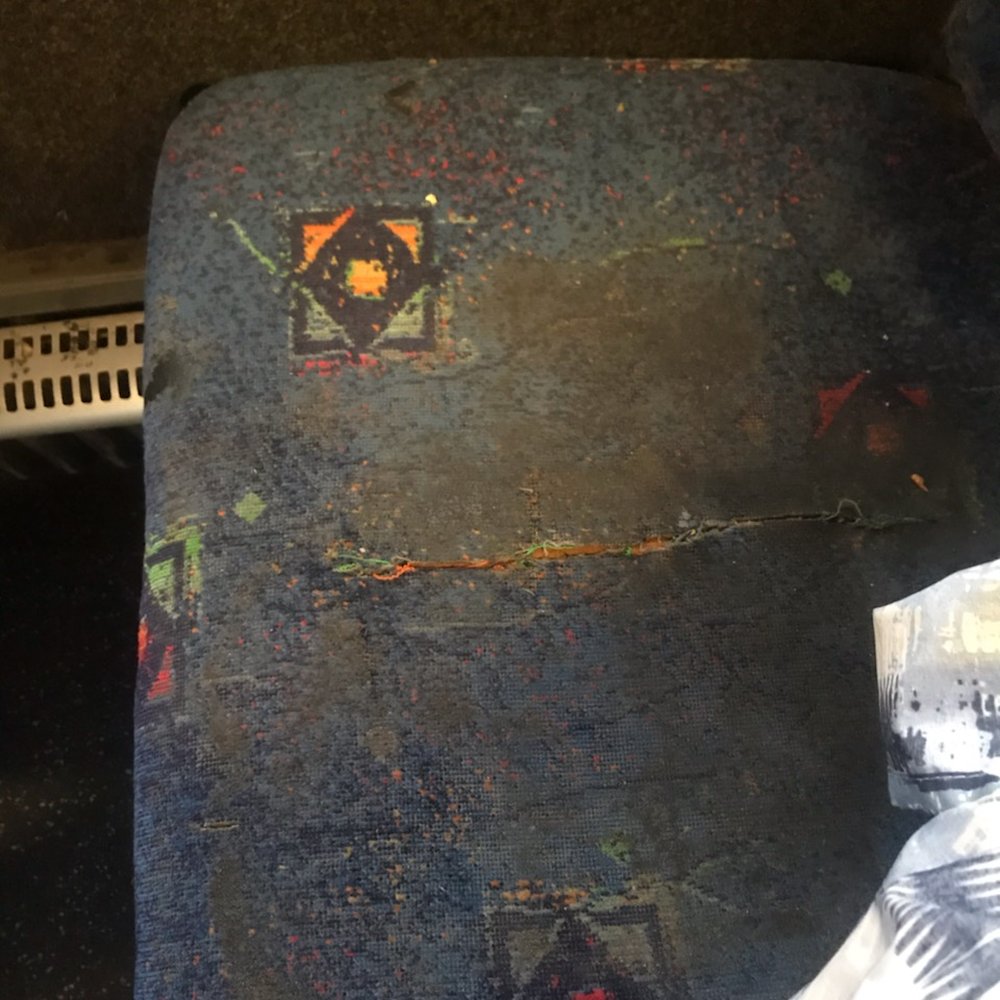 Wanda Coach - Disgusting seat. - Public Transportation Near Me Wanda Coach - Disgusting seat. - Public Transportation Near Me