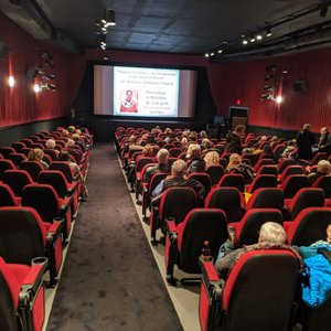 Movie Theaters In West Bend