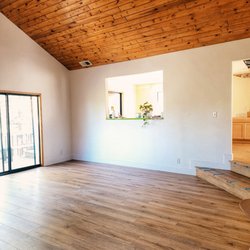 Delo Floors - Living room