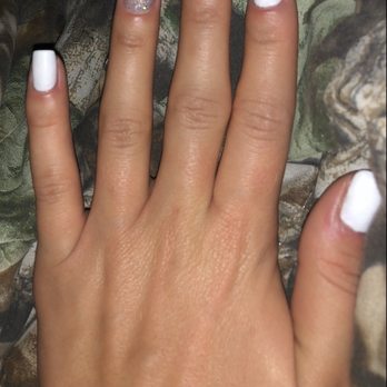 Parfait Nail Spa - Gel manicure - Nail Salons Near Me - Pompano Beach, Florida