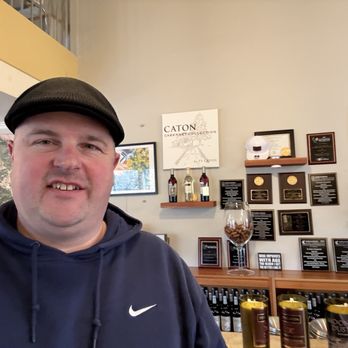 Ty Caton Vineyards - Its me - Wineries Near Me - Kenwood, California Ty Caton Vineyards - Its me - Wineries Near Me - Kenwood, California