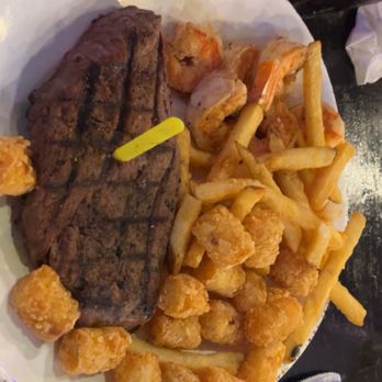 Dick's Last Resort - Myrtle Beach - Sirloin Steak 'N Shrimps - Bars Near Me - North Myrtle Beach, South Carolina Dick's Last Resort - Myrtle Beach - Sirloin Steak 'N Shrimps - Bars Near Me - North Myrtle Beach, South Carolina