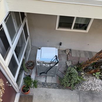Howard Management Group - discarded washing machine - Property Management Near Me - Los Angeles, California Howard Management Group - discarded washing machine - Property Management Near Me - Los Angeles, California
