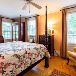 Inn at Cook Street - Larchmont Room 2