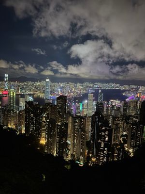 Victoria Peak by null