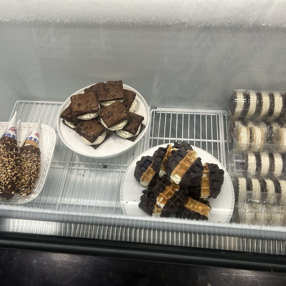 Nice ice cream sandwich treats