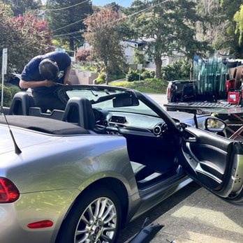 Auto Glass Warehouse - Auto Glass Services Near Me - San Rafael, California