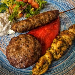Řecká restaurace Kavala - Taverna mix!