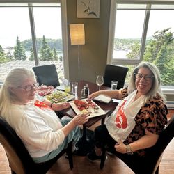 Chucky's Seafood & Wildgame Restaurant - Our lobster! Look at that awesome view!