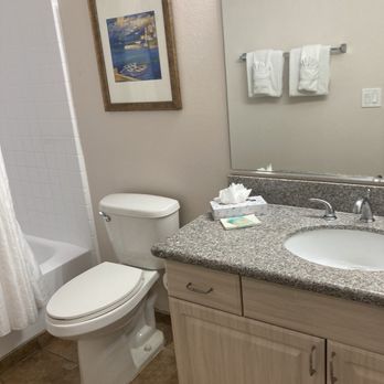 Desert Breeze Resort - One of 2 bathrooms - Resorts Near Me - Palm Desert, California