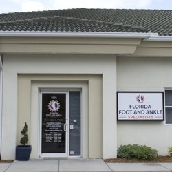 Florida Foot and Ankle Specialists - Exterior of our Lakewood Ranch / Bradenton Podiatry Office