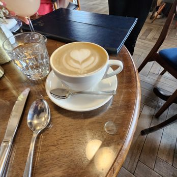 Little Hen - Latte - Breakfast & Brunch Near Me - Weston, Florida