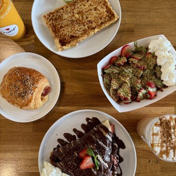 Fraise Cafe - Ig: @dawntc - Creperies Near Me - Fullerton, California