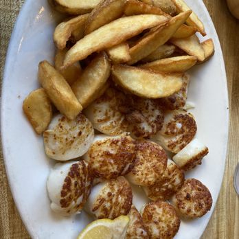 Mike's Inland Seafood - Sea scallops in butter with lemon - Seafood Near Me - Boone, North Carolina Mike's Inland Seafood - Sea scallops in butter with lemon - Seafood Near Me - Boone, North Carolina