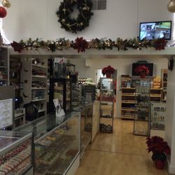 SMOKE SHOP