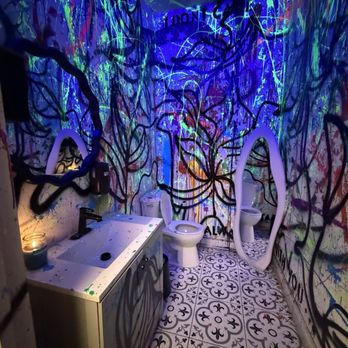 X Sushi - Bathroom - Sushi Bars Near Me - Winter Garden, Florida X Sushi - Bathroom - Sushi Bars Near Me - Winter Garden, Florida