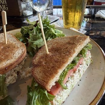 Green Pig Bistro - Chicken and Avocado Sandwich - New American Near Me - Arlington, Virginia