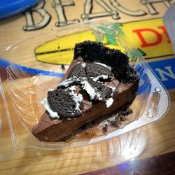 Beach Hut Deli - Special vegan Oreo cheesecake, delicious (instagram: jax.vegan.eats)