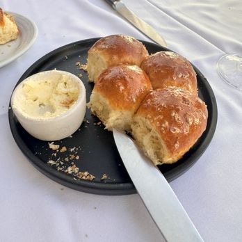 Oscar's Steakhouse - Bread, salt is excellent on bread - Steakhouses Near Me - Las Vegas, Nevada Oscar's Steakhouse - Bread, salt is excellent on bread - Steakhouses Near Me - Las Vegas, Nevada