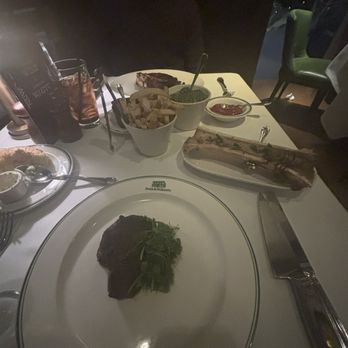 Smith & Wollensky - Boston - USDA Prime Dry-Aged Bone-In New York Cut Signature Filet Mignon Roasted Bone Marrow Truffle French Fries Creamed or Sauteed Spinach - Steakhouses Near Me - Boston, Massachusetts