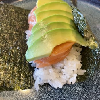 Bengee Sushi - H6. Salmon Roll(Maki) - Sushi Bars Near Me - Ontario, California Bengee Sushi - H6. Salmon Roll(Maki) - Sushi Bars Near Me - Ontario, California