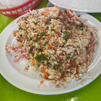 Las Islitas Mariscos - Tostada mixtas todo seca - Mexican Near Me - North Las Vegas, Nevada