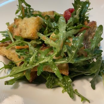 Chef Alon Gourmet - Salad course with homemade croutons and lemon vinaigrette - Personal Chefs Near Me