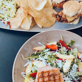 SOCIAL BIRD - Gastropubs Near Me - Lafayette, California SOCIAL BIRD - Gastropubs Near Me - Lafayette, California