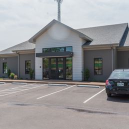 Exterior photo of The Pet Hospitals - Collierville, Tennessee Exterior photo of The Pet Hospitals - Collierville, Tennessee