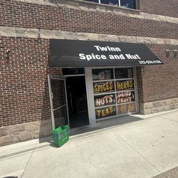 Twinn Spice and Nut