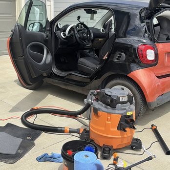 Black Diamond Service - My car being serviced by Teal - Home Cleaning Near Me - Post Falls, Idaho Black Diamond Service - My car being serviced by Teal - Home Cleaning Near Me - Post Falls, Idaho